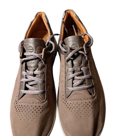 Rockport Comfort Sneakers Light Brown Suede Perforated Breathable Size 11 - Picture 11 of 12